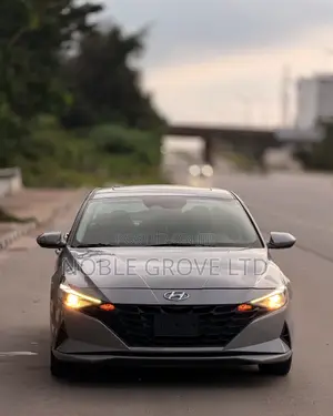 Hyundai Elantra SE 2021 Gray