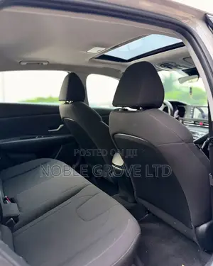Hyundai Elantra SE 2021 Gray