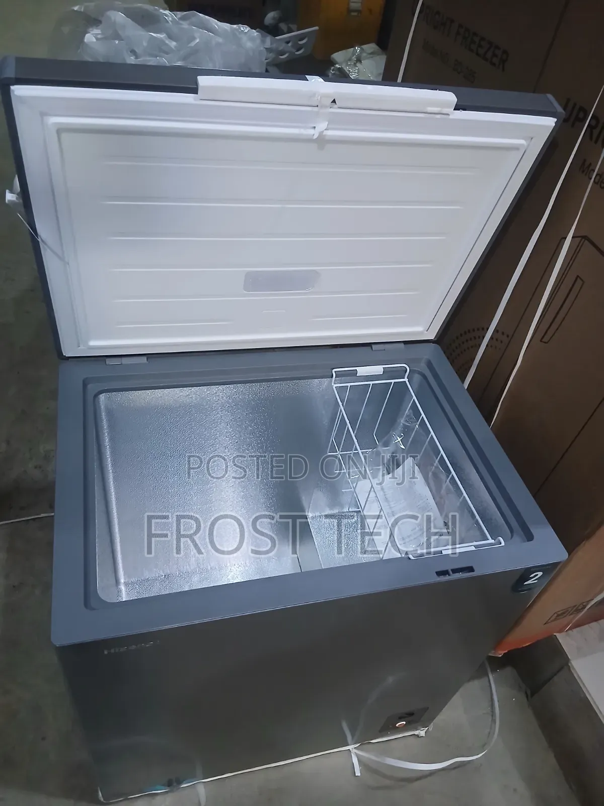 Hisense FRZ 270SH Chest Freezer.
