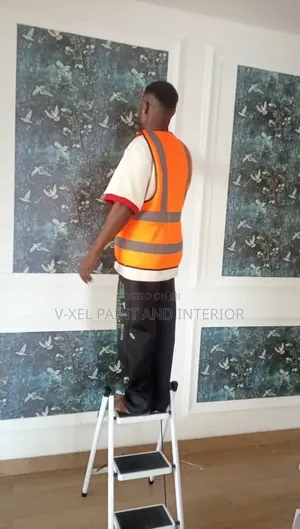 Professional Wallpaper Installation