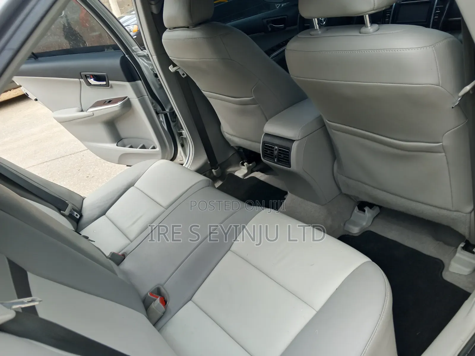 Toyota Camry 2013 Silver