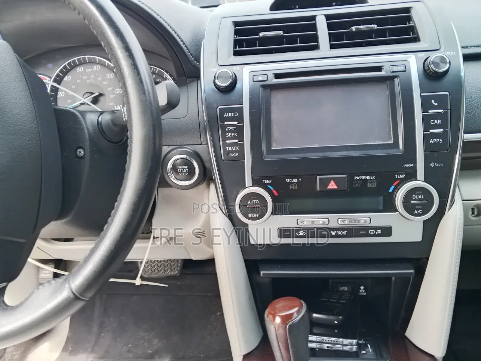 Toyota Camry 2013 Silver