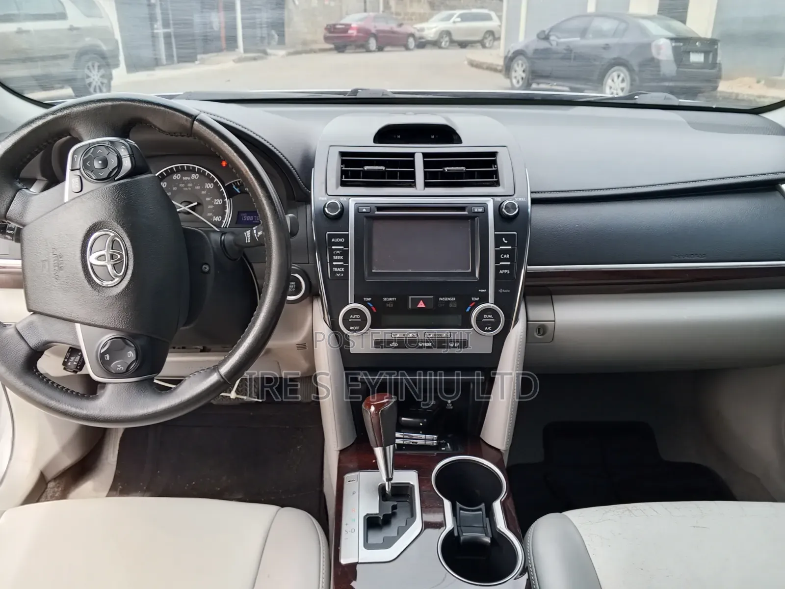 Toyota Camry 2013 Silver