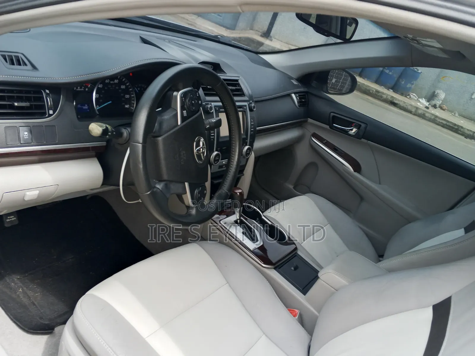 Toyota Camry 2013 Silver