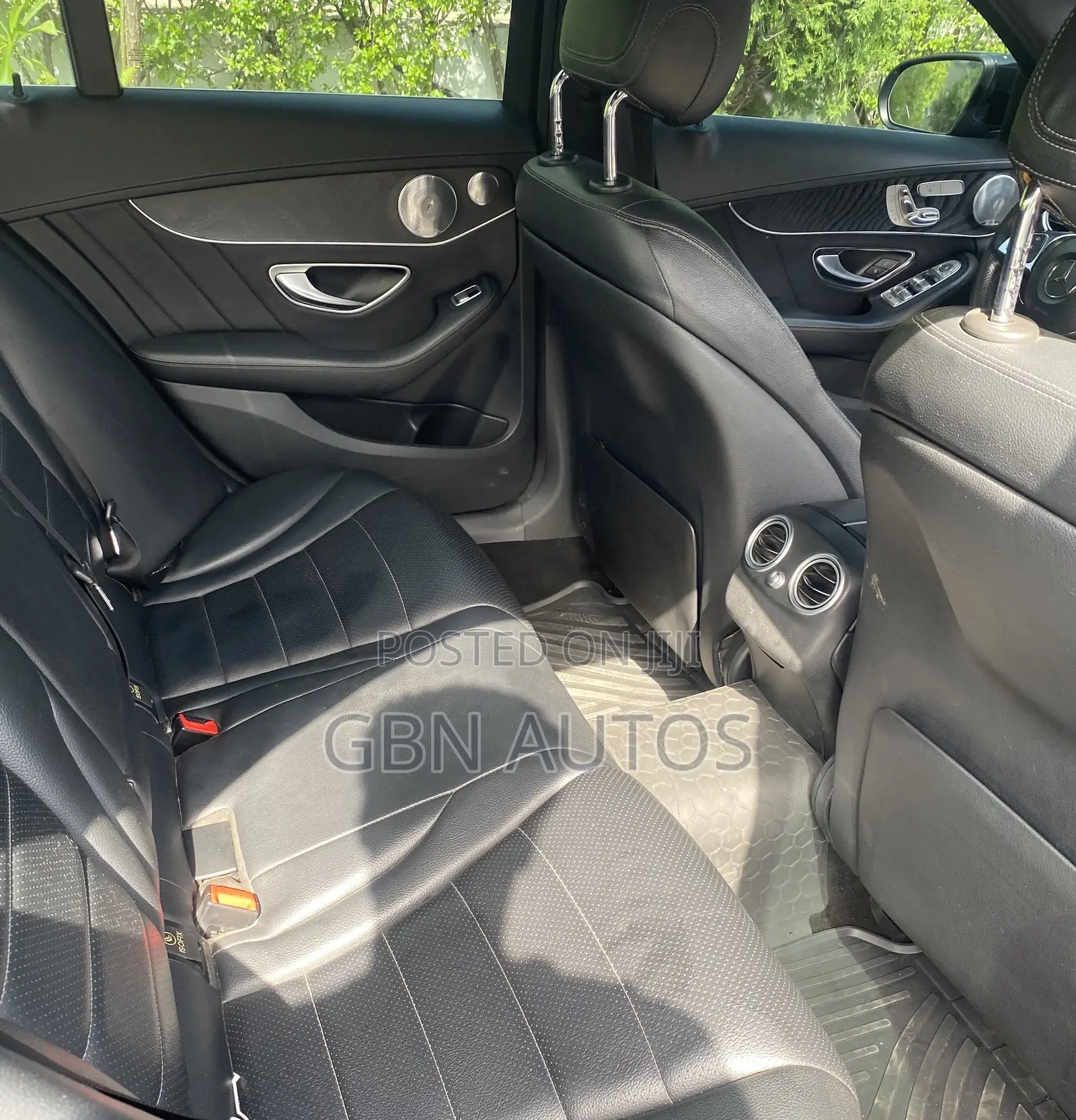 Mercedes-Benz C300 2015 Black
