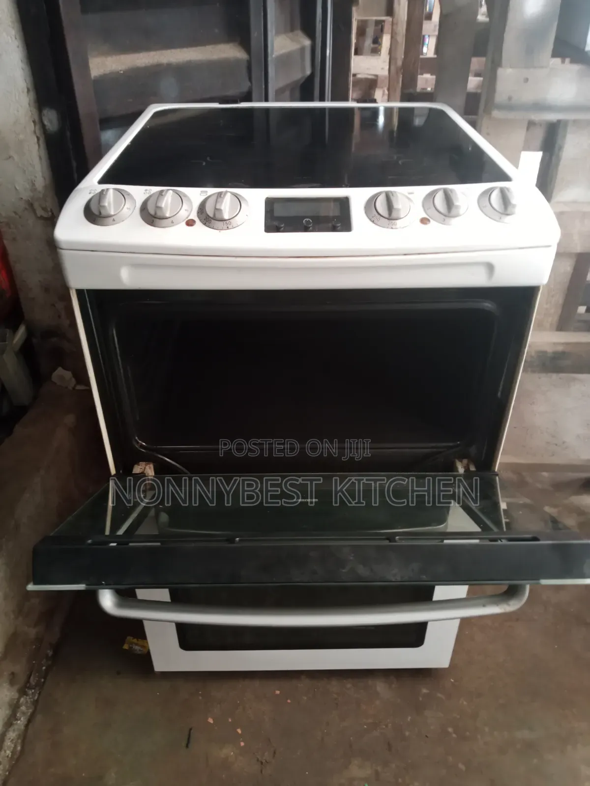Zanussi Freestanding Electric Cooker