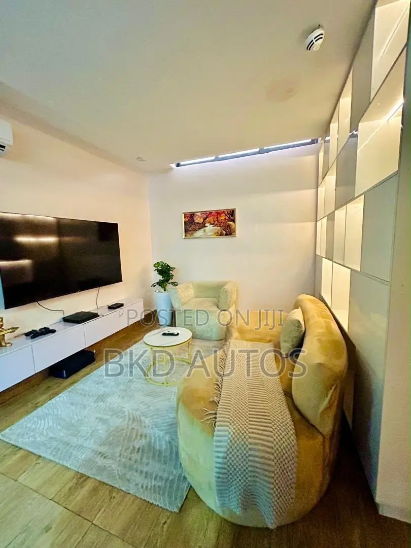 Studio Apartment With Pool, Gym, Ps4