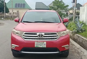 Toyota Highlander 2012 Red