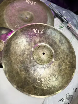 Professional Centent Crash Cymbal Plate 18 Inches
