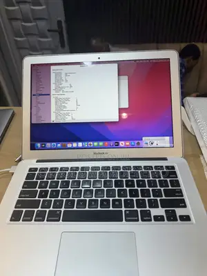 Laptop Apple MacBook Air 2017 8GB Intel Core i5 SSD 128GB