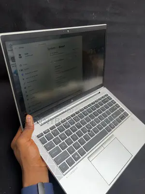 Laptop HP EliteBook 845 G7 16GB AMD Ryzen 5 SSD 256GB
