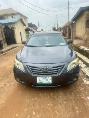 Toyota Camry 2009 Gray