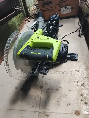 Vido Miter Saw