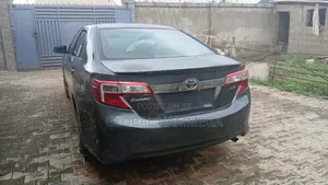 Toyota Camry 2014 Gray