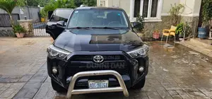 Toyota 4-Runner 2017 Black