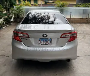 Toyota Camry 2013 Silver
