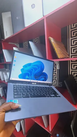Laptop Asus 1015E 8GB Intel Core i3 SSD 128GB
