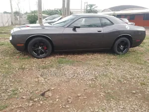 Dodge Challenger 2016