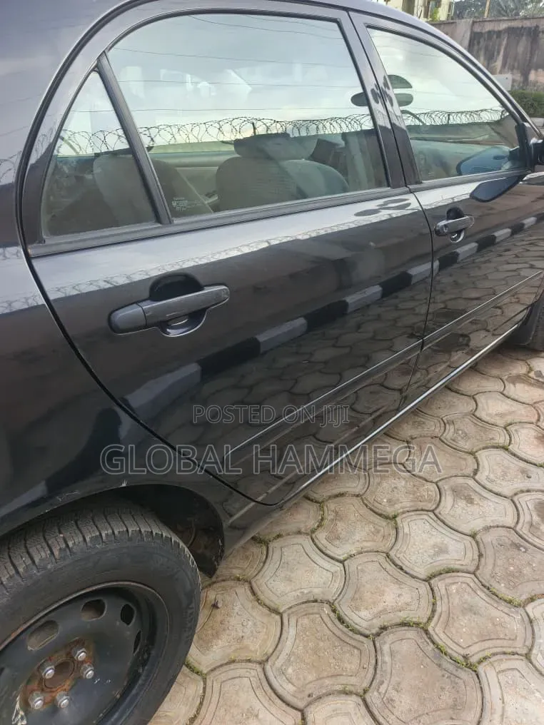 Toyota Corolla 2006 Black