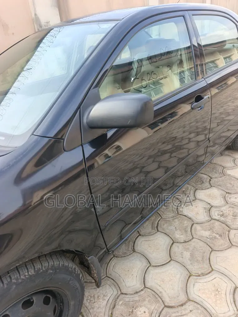 Toyota Corolla 2006 Black