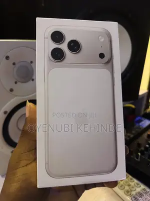 Apple iPhone 17 Pro Max 1 TB Silver