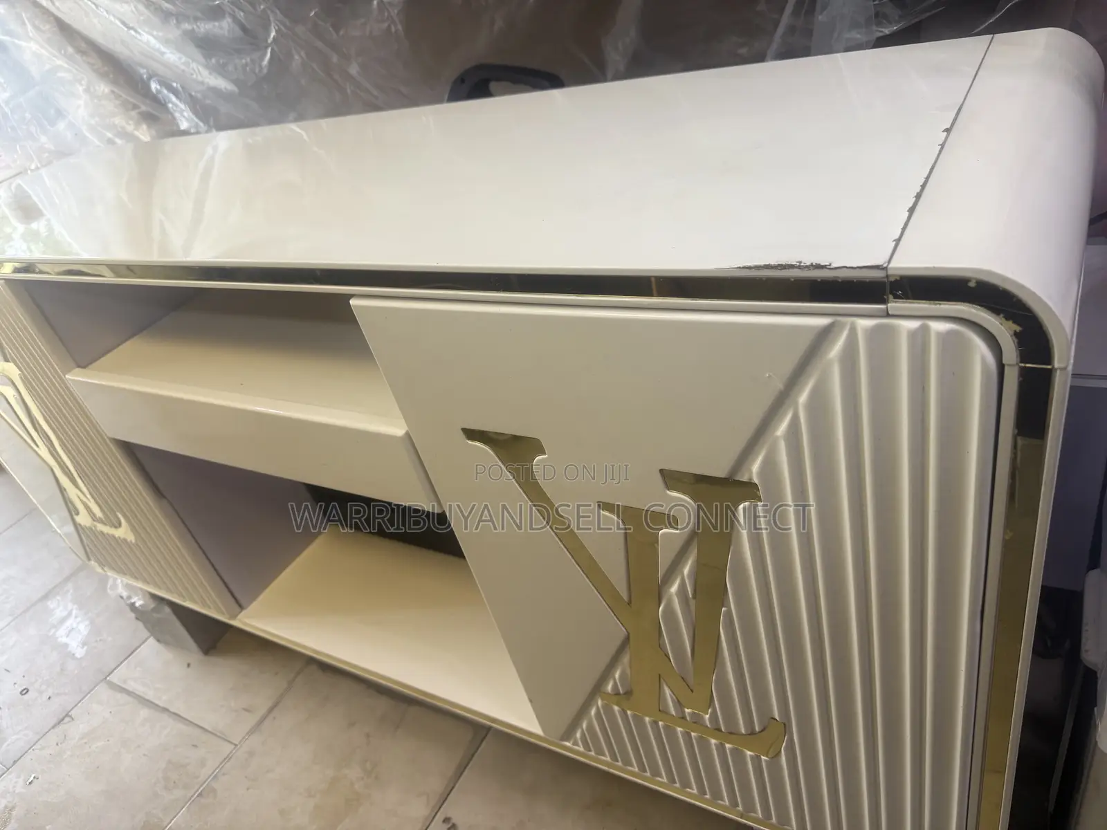TV Console
