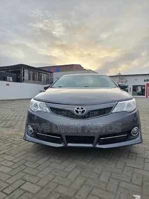 Toyota Camry SE Limited Edition 4dr Sedan (2.5L 4cyl 6A) 2012 Gray