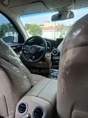 Mercedes-Benz GLC-Class 2019 White