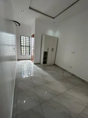 1bdrm Shared Apartment in Ikota Villa Estate for rent