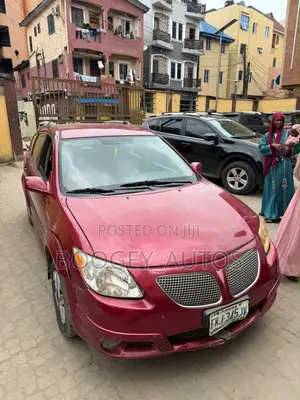 Pontiac Vibe 2006 Red