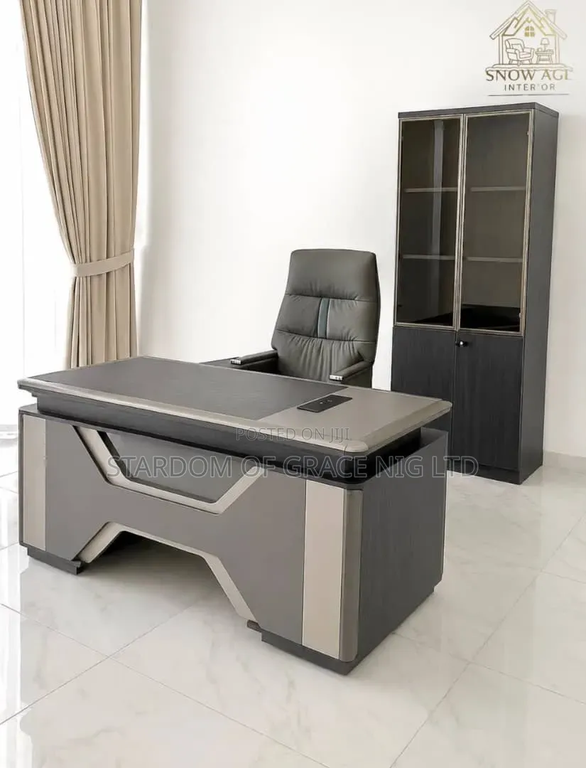 Quality Imported 1.4miter Desk