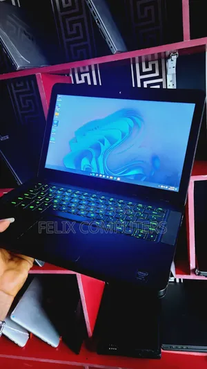 Laptop Razer Blade 8GB Intel Core i7 SSD 256GB