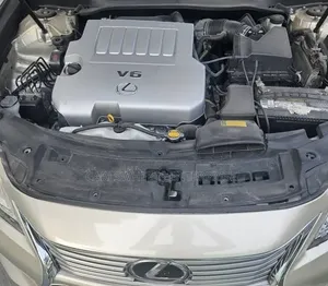 Lexus ES 2015 Gold