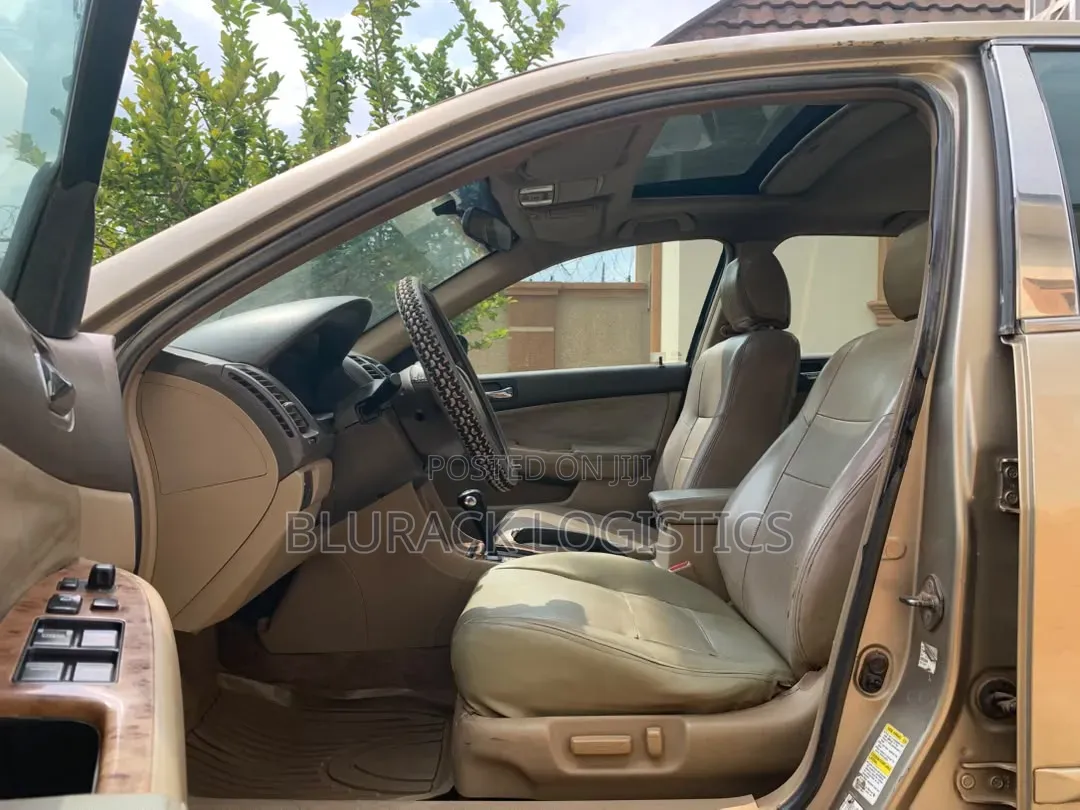 Honda Accord Automatic 2004 Gold