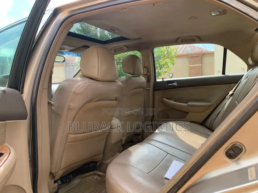 Honda Accord Automatic 2004 Gold