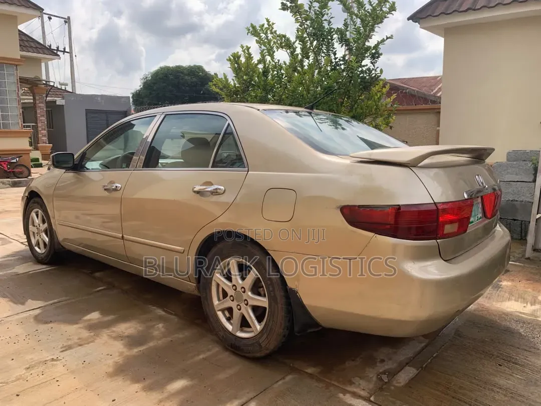 Honda Accord Automatic 2004 Gold