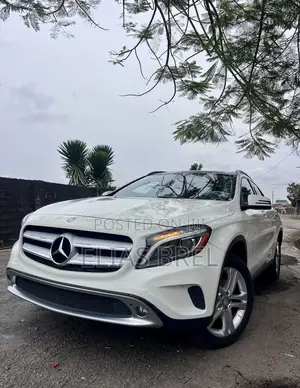 Mercedes-Benz GLA 250 2015 White