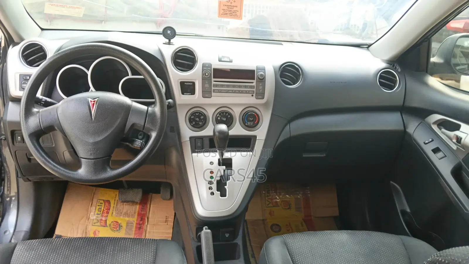 Pontiac Vibe 1.8L 2010 Gray