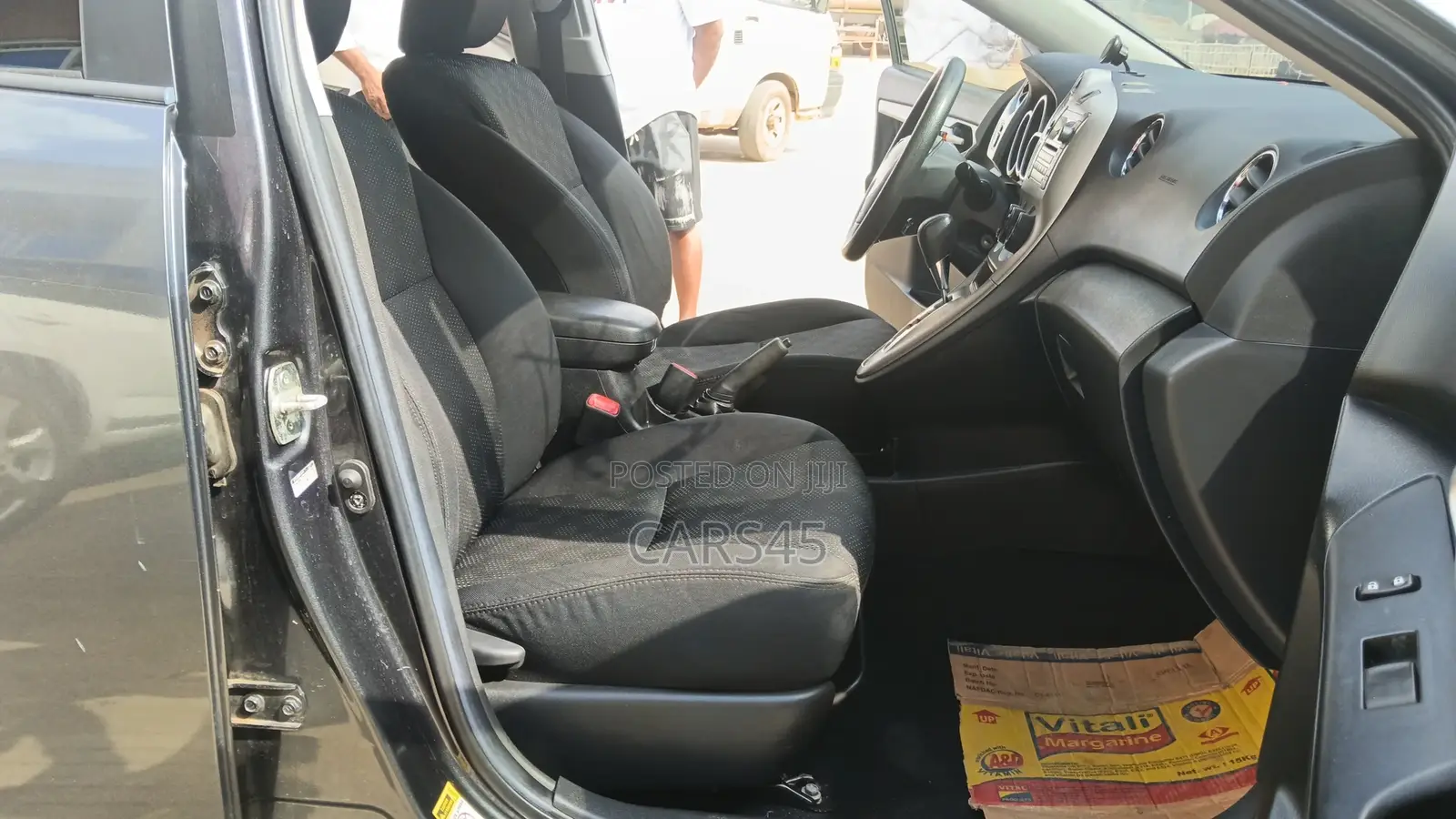 Pontiac Vibe 1.8L 2010 Gray