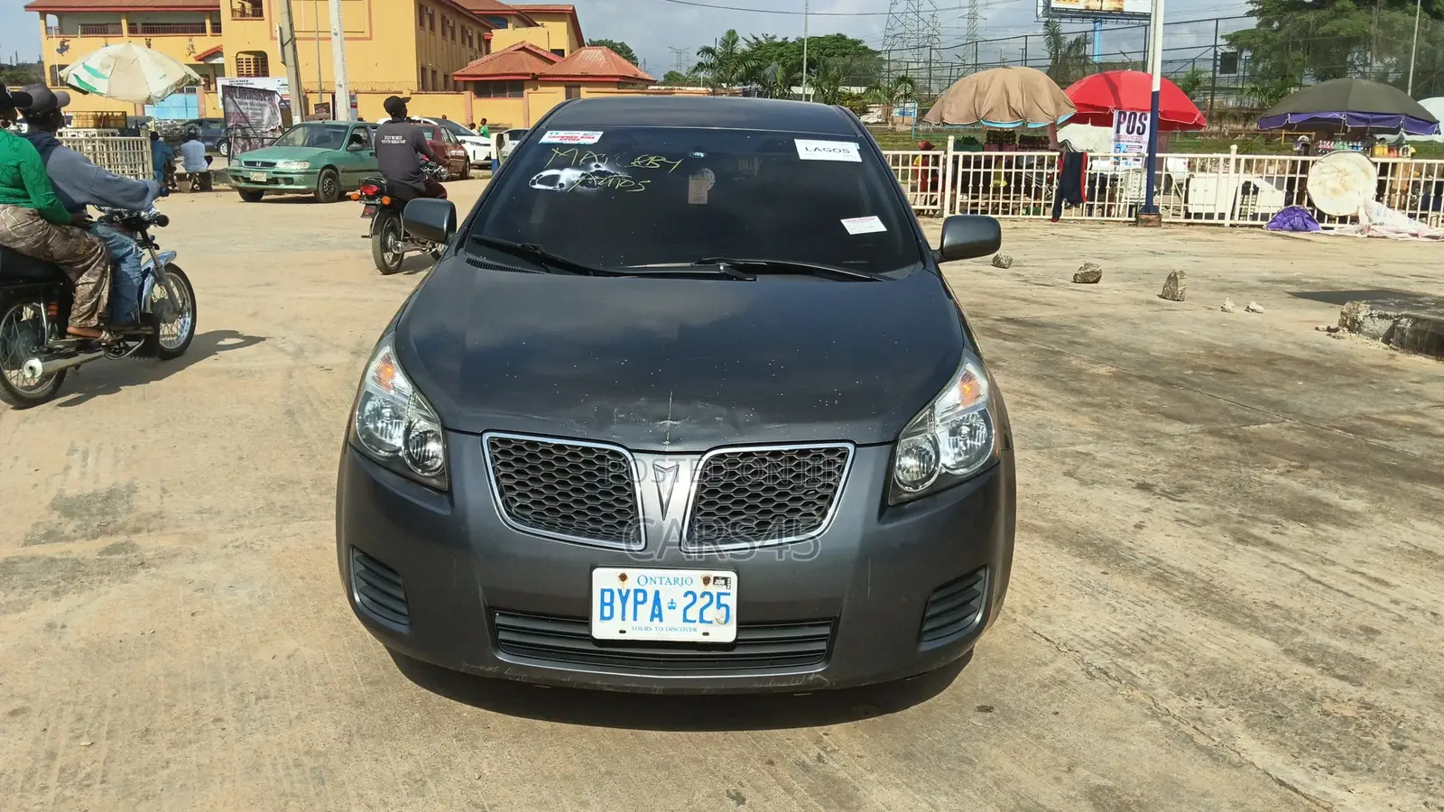 Pontiac Vibe 1.8L 2010 Gray