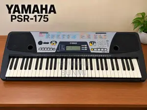 Yamaha PSR-175 61-Key Keyboard Piano