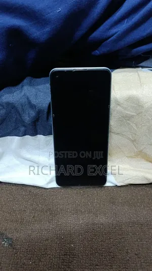 Tecno Camon 18i 128 GB Gray