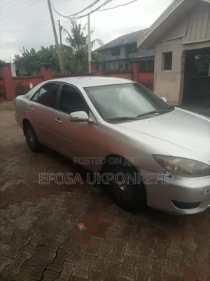 Toyota Camry 2023 Silver