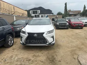 Lexus LX 2018 White