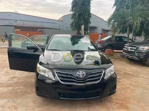 Toyota Camry LE 4dr Sedan (2.5L 4cyl 6AM) 2010 Black