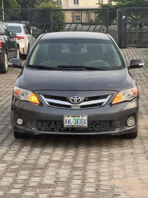 Toyota Corolla 2010 Gray