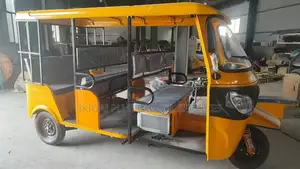 New Bus 2025 Yellow