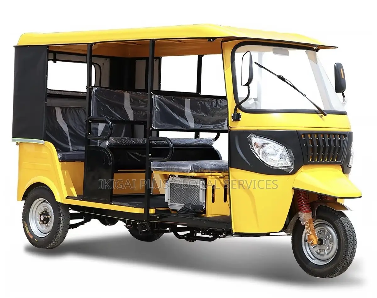 New Bus 2025 Yellow