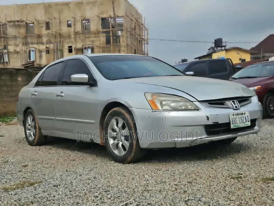 Honda Accord 2006 Silver