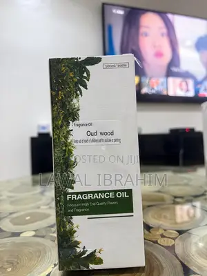Oud Wood Fragrance Oil – 500ml.